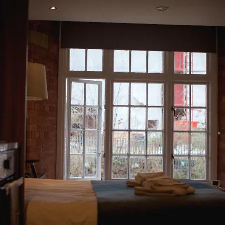 Riverside Close To Centre York