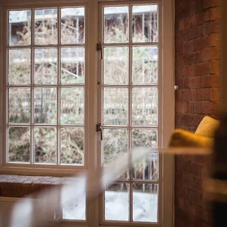 Apartment Riverside Close To Centre *