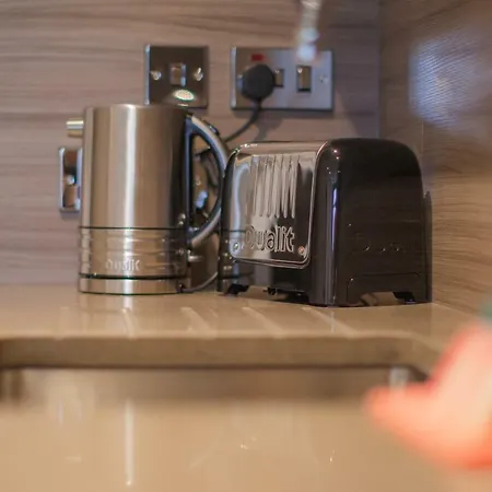 Riverside Close To Centre Apartment York