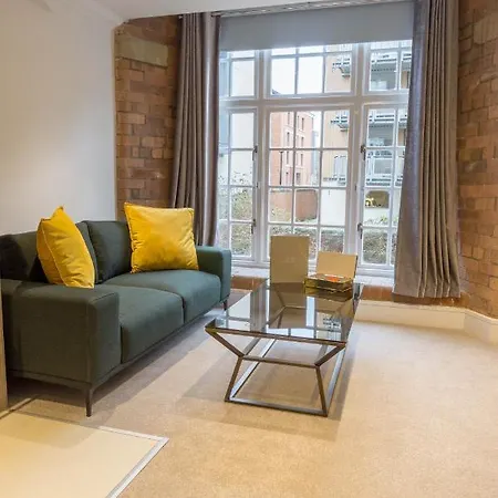 Apartment Riverside Close To Centre