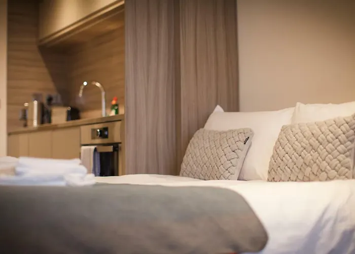 Riverside Close To Centre Apartment York